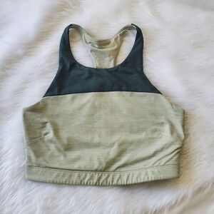 Outdoor Voices Voices Womans Sports Bra, Size Small